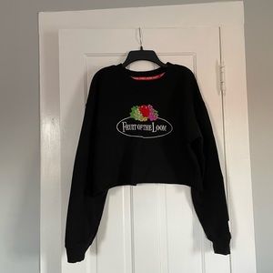 Fruit of the loom cropped sweatshirt